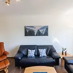 Ferienwohnung Toenjes Am Kurpark Mit Balkon