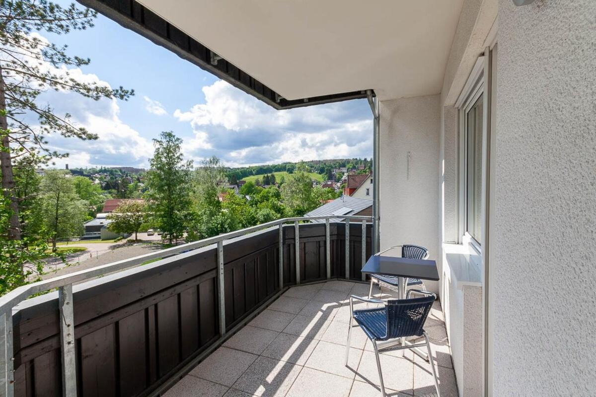 Apartment Toenjes Am Kurpark Mit Balkon *